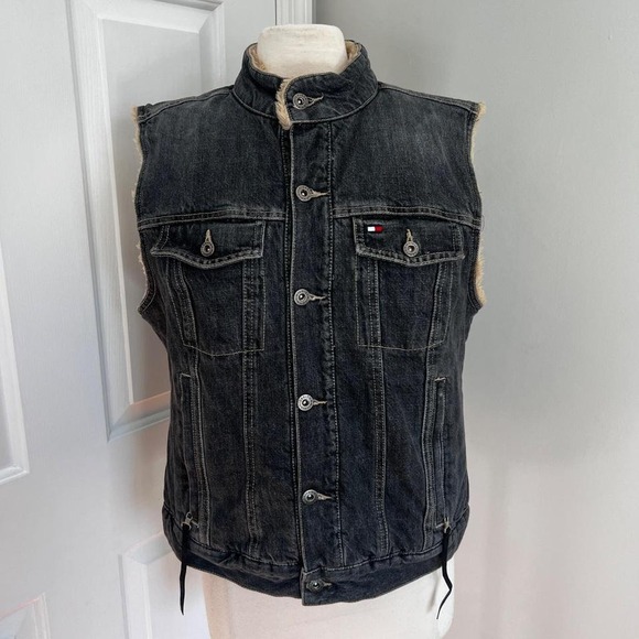 WASHED GREY TOMMY HILFIGER SHEARLING DENIM VEST‎ - Picture 1 of 6